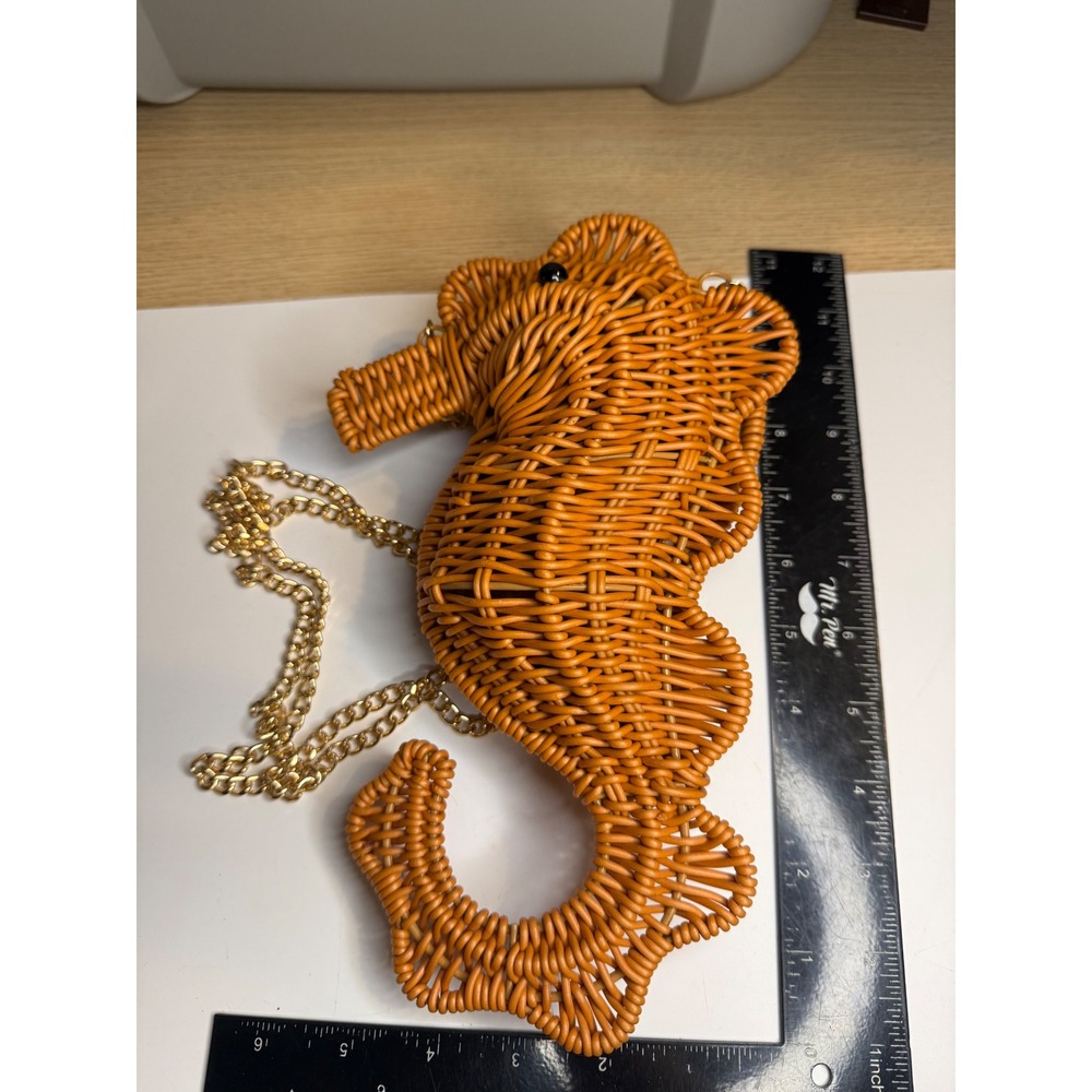 Tommy Bahama Orange Woven Wicker Seahorse Crossbody Bag Gold Chain Novelty Purse